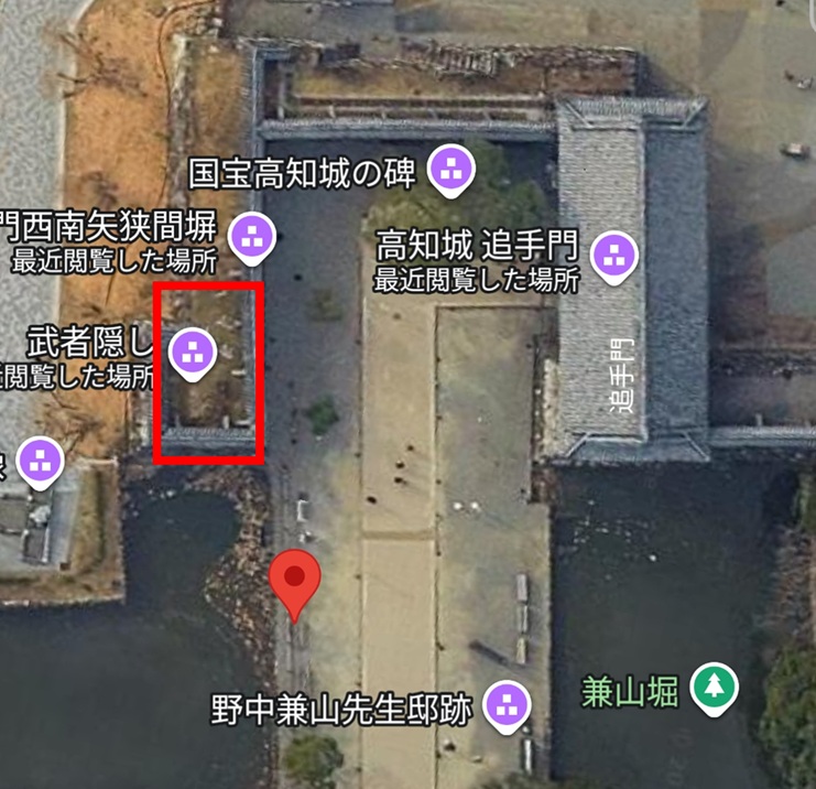 高知城追手門の左側の武者隠しの説明②